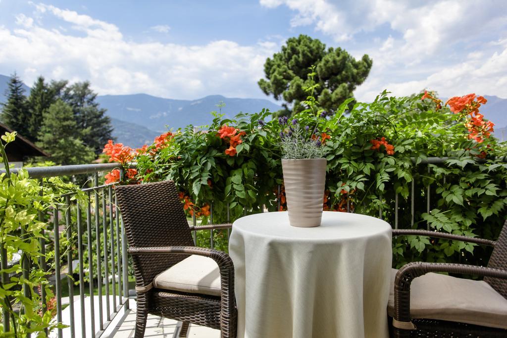 Hotel Weingarten Гаргаццоне Экстерьер фото