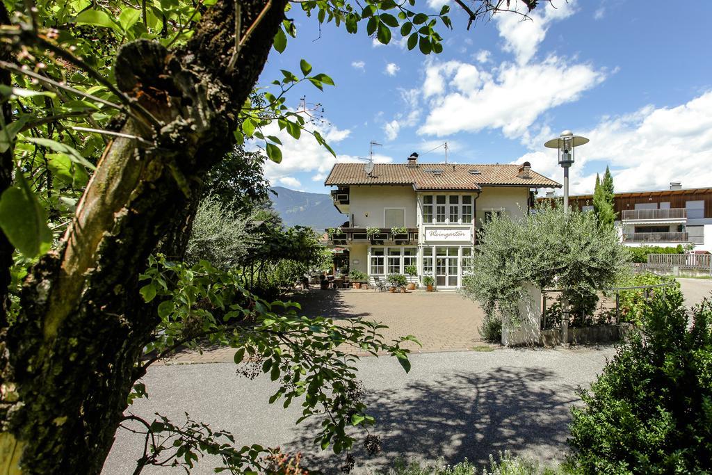 Hotel Weingarten Гаргаццоне Экстерьер фото